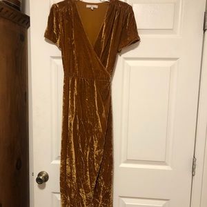 Vintage 70s Vibe Faux Velvet Mustard Midi Dress M